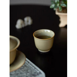 Celadon Master cup Single cup Zen manual tea cup Personal cup high-end kung fu tea set Brother kiln ice crack sample tea 复古cup